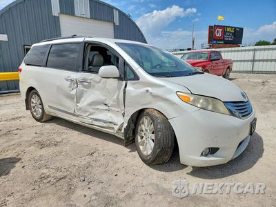 Czwarte zdjęcie samochodu z boku: 2011 TOYOTA SIENNA LIMITED 7-PASSENGER VIN:5TDYK3DC0BS098160 - miniatura