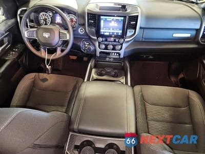 Zdjęcie 8 z 12 samochodu: 2025 RAM 1500 BIG HORN/LONE STAR VIN:1C6RRFFG1SN518443 - miniatura