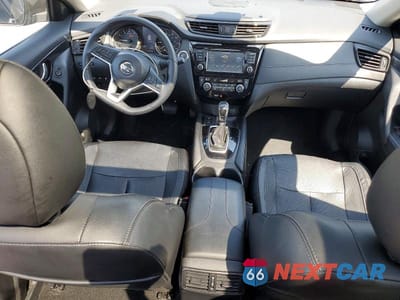 Zdjęcie 8 z 13 samochodu: 2019 NISSAN ROGUE SL VIN:5N1AT2MV3KC714456 - miniatura