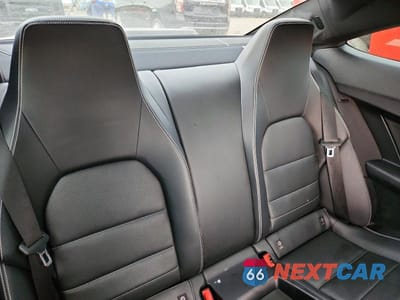 Zdjęcie 10 z 12 samochodu: 2013 MERCEDES-BENZ C 250 VIN:WDDGJ4HB6DF990105 - miniatura