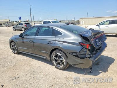 Drugie zdjęcie samochodu z przodu: 2026 HYUNDAI SONATA SEL SPORT VIN:KMHL64JA0TA565613 - miniatura