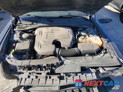 Zdjęcie 11 z 13 samochodu: 2018 DODGE CHALLENGER SXT VIN:2C3CDZAG8JH112516 - miniatura