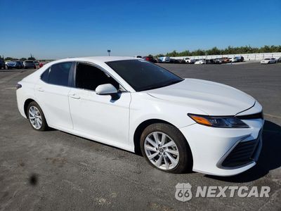 Czwarte zdjęcie samochodu z boku: 2024 TOYOTA CAMRY LE VIN:4T1C11AK7RU847650 - miniatura