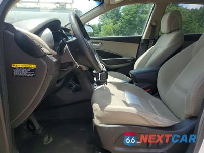 Zdjęcie 7 z 13 samochodu: 2017 HYUNDAI SANTA FE SE VIN:KM8SM4HF4HU235627 - miniatura