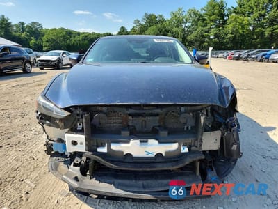 Piąte zdjęcie samochodu w środku: 2018 MAZDA 6 SPORT VIN:JM1GL1UM6J1329208 - miniatura