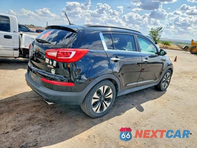 Trzecie zdjęcie samochodu z tyłu: 2012 KIA SPORTAGE SX VIN:KNDPCCA64C7194795 - miniatura