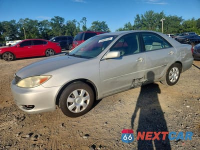 2003 TOYOTA CAMRY LE 4T1BE30K03U750276 - główne zdjęcie licytacji z USA - miniatura