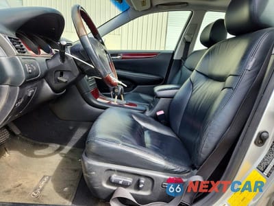 Zdjęcie 7 z 12 samochodu: 2004 LEXUS ES 330 VIN:JTHBA30G940009661 - miniatura