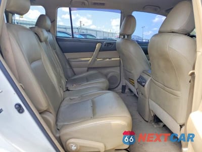 Zdjęcie 11 z 13 samochodu: 2009 TOYOTA HIGHLANDER BASE VIN:JTEES41A692128433 - miniatura