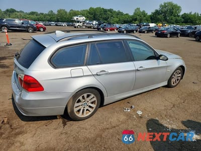 Trzecie zdjęcie samochodu z tyłu: 2007 BMW 328 XIT VIN:WBAVT73517FZ35724 - miniatura