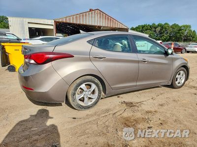 Trzecie zdjęcie samochodu z tyłu: 2014 HYUNDAI ELANTRA SE VIN:5NPDH4AE7EH523196 - miniatura