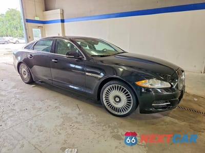 Czwarte zdjęcie samochodu z boku: 2015 JAGUAR XJL PORTFOLIO VIN:SAJWJ2GD9F8V88617 - miniatura