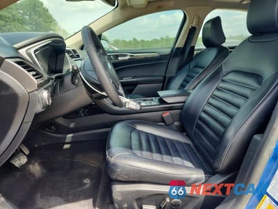Zdjęcie 7 z 13 samochodu: 2020 FORD FUSION SEL VIN:3FA6P0CD2LR134992 - miniatura