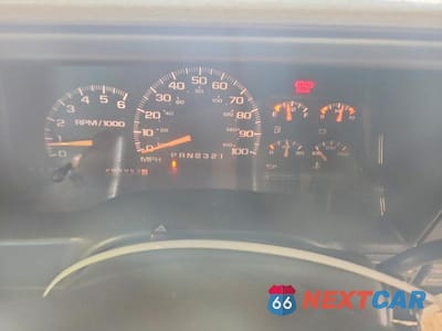 Zdjęcie 9 z 13 samochodu: 1999 CHEVROLET SUBURBAN K1500 VIN:1GNFK16R4XJ443652 - miniatura