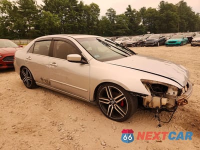 Czwarte zdjęcie samochodu z boku: 2006 HONDA ACCORD EX VIN:1HGCM665X6A034815 - miniatura