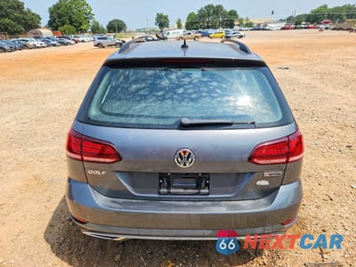 Zdjęcie 6 z 12 samochodu: 2019 VOLKSWAGEN GOLF SPORTWAGEN S VIN:3VW117AU7KM508409 - miniatura