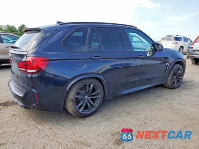 Trzecie zdjęcie samochodu z tyłu: 2016 BMW X5 M VIN:5YMKT6C58G0R77866 - miniatura