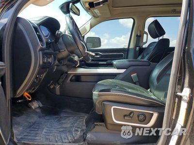 Zdjęcie 7 z 12 samochodu: 2019 RAM 1500 LARAMIE VIN:1C6SRFJT0KN521842 - miniatura
