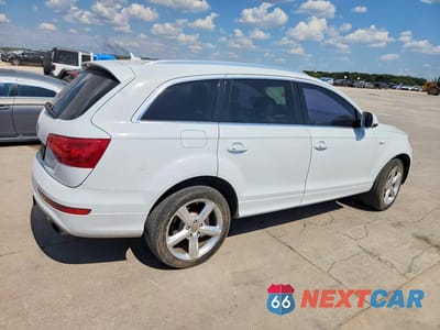 Trzecie zdjęcie samochodu z tyłu: 2013 AUDI Q7 PRESTIGE VIN:WA1DGAFE5DD011770 - miniatura