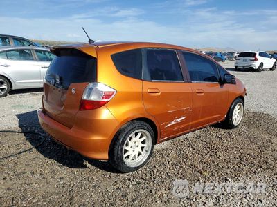 Trzecie zdjęcie samochodu z tyłu: 2011 HONDA FIT SPORT VIN:JHMGE8H67BC008300 - miniatura