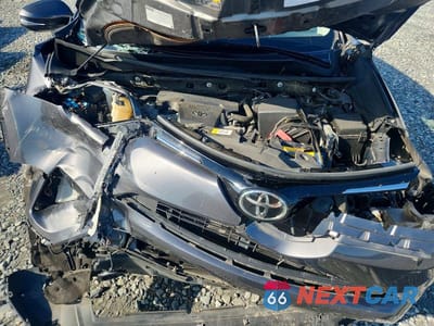 Zdjęcie 12 z 13 samochodu: 2018 TOYOTA RAV4 LIMITED VIN:JTMYFREVXJJ154270 - miniatura
