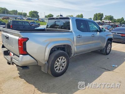Trzecie zdjęcie samochodu z tyłu: 2026 TOYOTA TACOMA SR5 VIN:3TMLB5JN9TM243306 - miniatura