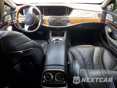 Zdjęcie 8 z 12 samochodu: 2016 MERCEDES-BENZ S MERCEDES-MAYBACH S600 VIN:WDDUX7GBXGA233813 - miniatura