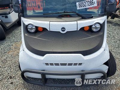 Zdjęcie 7 z 10 samochodu: 2024 GLOBAL ELECTRIC MOTORS E6 VIN:7SXG6AEA1R5509659 - miniatura