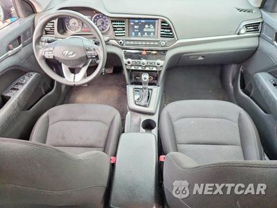 Zdjęcie 8 z 12 samochodu: 2020 HYUNDAI ELANTRA SEL VIN:5NPD84LF5LH626510 - miniatura