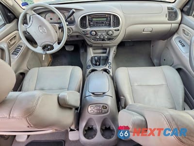 Zdjęcie 8 z 12 samochodu: 2003 TOYOTA SEQUOIA LIMITED VIN:5TDBT48A03S193336 - miniatura
