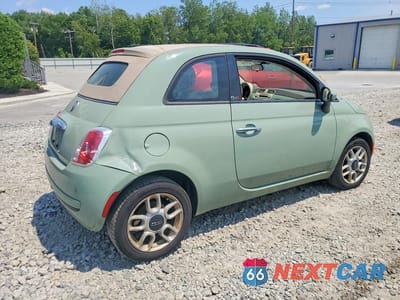 Trzecie zdjęcie samochodu z tyłu: 2015 FIAT 500 POP VIN:3C3CFFDR5FT640681 - miniatura