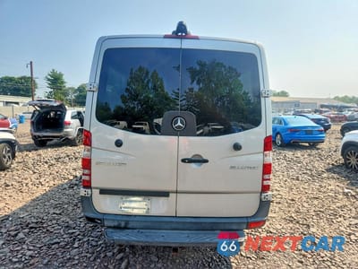 Zdjęcie 6 z 13 samochodu: 2015 MERCEDES-BENZ SPRINTER 2500 VIN:WDZPE7CC1F5945078 - miniatura