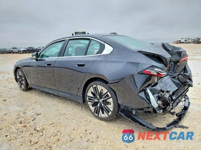 Drugie zdjęcie samochodu z przodu: 2025 BMW 530 I VIN:WBA43FJ06SCU14912 - miniatura