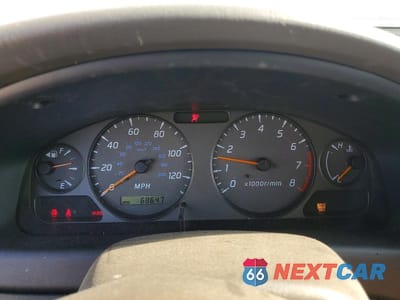 Zdjęcie 9 z 12 samochodu: 2002 NISSAN SENTRA XE VIN:3N1CB51D22L684838 - miniatura