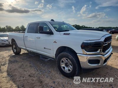 Czwarte zdjęcie samochodu z boku: 2022 RAM 3500 BIG HORN/LONE STAR VIN:3C63R3HL5NG302865 - miniatura