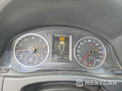 Zdjęcie 9 z 12 samochodu: 2012 VOLKSWAGEN TIGUAN S VIN:WVGAV7AX4CW578836 - miniatura