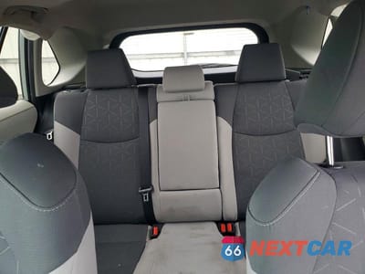 Zdjęcie 10 z 13 samochodu: 2019 TOYOTA RAV4 XLE VIN:2T3P1RFV2KC029213 - miniatura