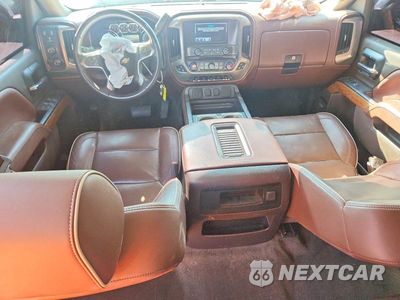 Zdjęcie 15 z 24 samochodu: 2018 CHEVROLET SILVERADO K1500 HIGH COUNTRY VIN:3GCUKTEJ3JG220504 - miniatura