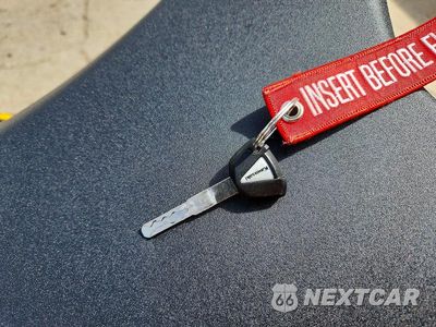 Zdjęcie 8 z 10 samochodu: 2025 KAWASAKI ZX636 K VIN:JKBZXJK19SA010852 - miniatura