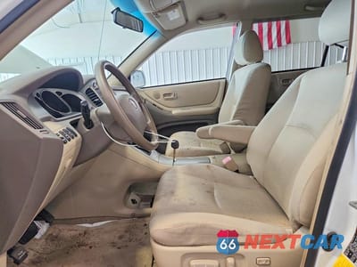Zdjęcie 7 z 13 samochodu: 2004 TOYOTA HIGHLANDER BASE VIN:JTEEP21A940037344 - miniatura