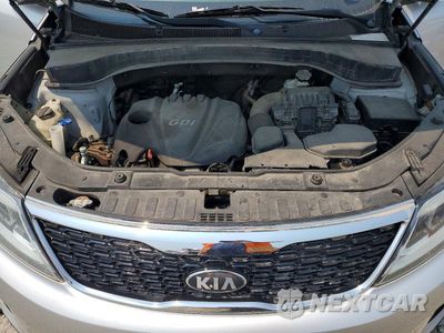 Zdjęcie 12 z 13 samochodu: 2014 KIA SORENTO LX VIN:5XYKT3A64EG440843 - miniatura