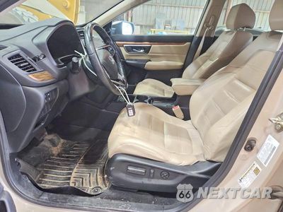 Zdjęcie 7 z 13 samochodu: 2017 HONDA CR-V TOURING VIN:5J6RW1H90HL016461 - miniatura