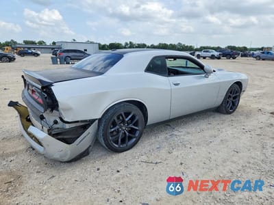 Trzecie zdjęcie samochodu z tyłu: 2021 DODGE CHALLENGER SXT VIN:2C3CDZAG4MH573507 - miniatura