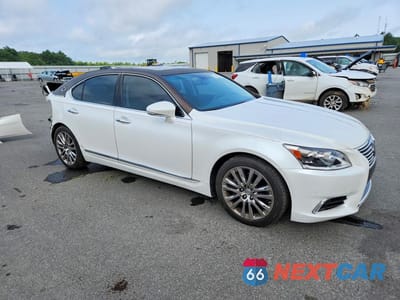 Czwarte zdjęcie samochodu z boku: 2017 LEXUS LS 460 VIN:JTHBL5EF9H5143889 - miniatura