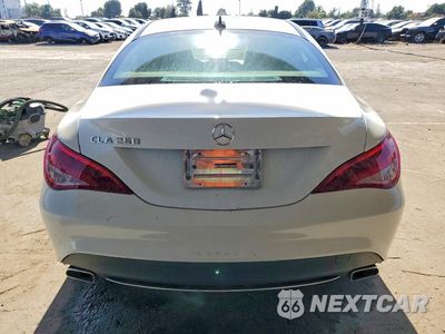 Zdjęcie 6 z 12 samochodu: 2016 MERCEDES-BENZ CLA 250 VIN:WDDSJ4EB4GN380616 - miniatura