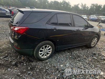 Trzecie zdjęcie samochodu z tyłu: 2020 CHEVROLET EQUINOX LS VIN:2GNAXHEV6L6268296 - miniatura