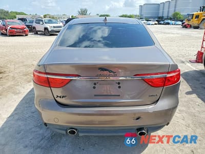 Zdjęcie 6 z 12 samochodu: 2017 JAGUAR XF PREMIUM VIN:SAJBD4BV0HCY32964 - miniatura
