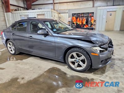 Czwarte zdjęcie samochodu z boku: 2014 BMW 328 XI VIN:WBA3B3G57ENR81882 - miniatura