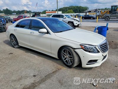 Czwarte zdjęcie samochodu z boku: 2017 MERCEDES-BENZ S 550 4MATIC VIN:WDDUG8FB3HA314810 - miniatura