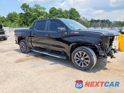 Czwarte zdjęcie samochodu z boku: 2021 CHEVROLET SILVERADO K1500 RST VIN:3GCUYEEL8MG315897 - miniatura